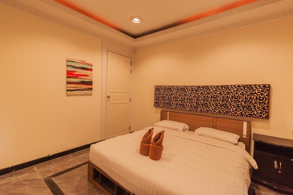 Jomtien Palace Pool Villa By Pattaya Sunny Rentals Ban Nong Tabaek Exteriér fotografie